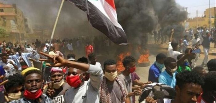 Sudan’da ordu ve RSF arasındaki çatışmalar giderek daha kanlı bir hal alıyor