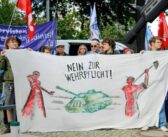 Almanya’da zorunlu askerlik geri dönüyor: Liseliler okul grevinde – Merve Arkun